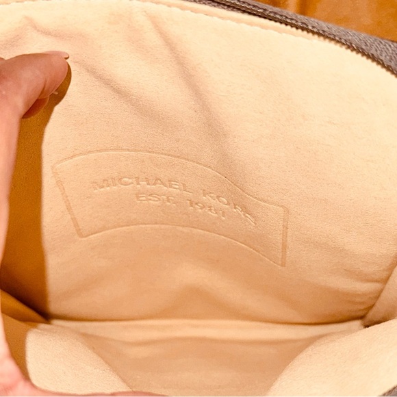 MICHAEL KORS iPad case - Picture 2 of 5